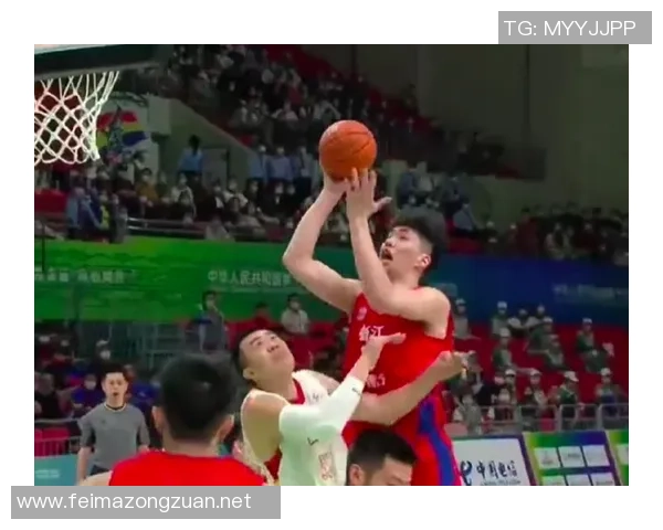 张镇麟:从青涩少年到篮球场上的璀璨星辰,见证梦想与努力的交汇瞬间 张镇麟:从青涩少年到篮球场上的璀璨星辰,见证梦想与努力的交汇瞬间