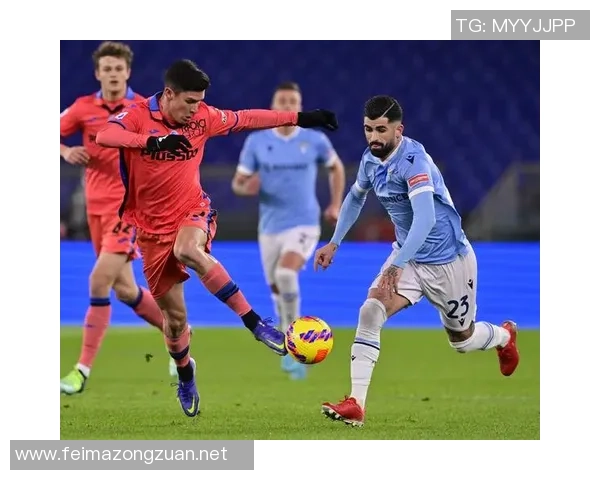 拉齐奥队与帕尔马队激战正酣谁将赢得这场意甲巅峰对决 拉齐奥队与帕尔马队激战正酣谁将赢得这场意甲巅峰对决